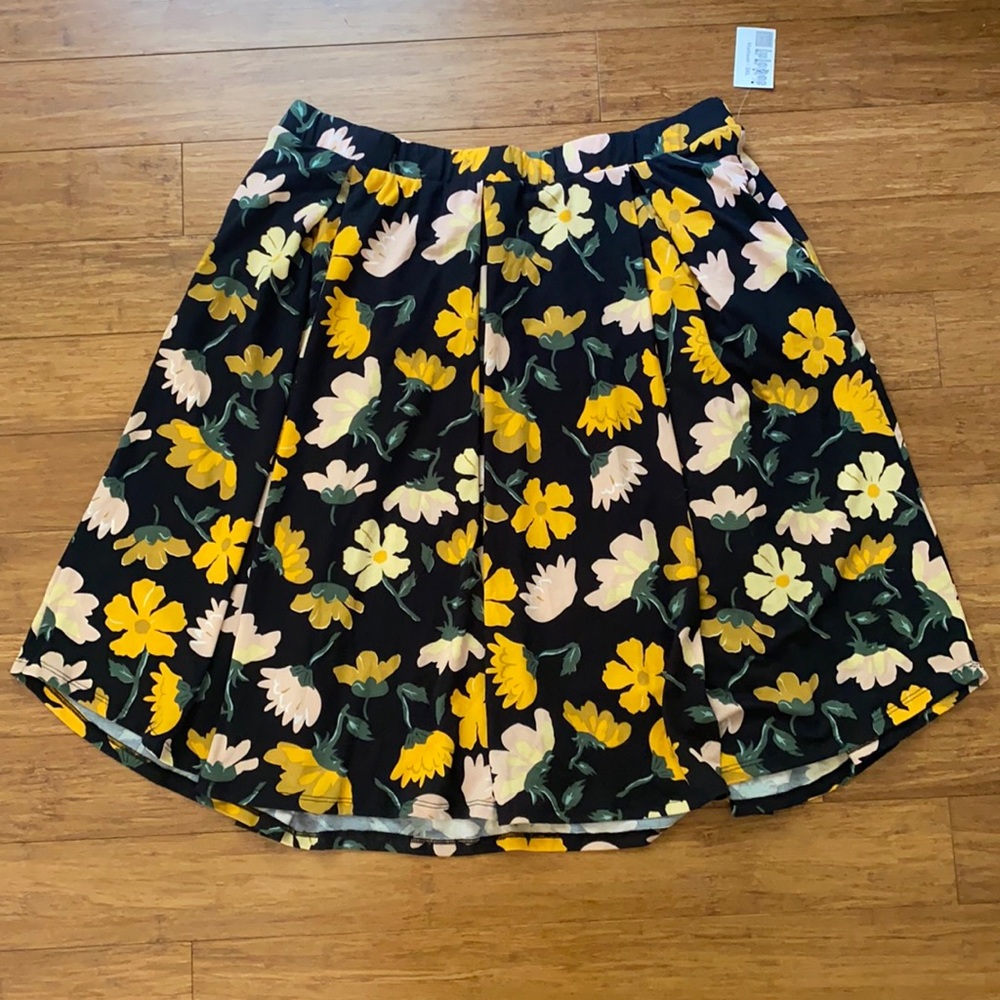 LulaRoe Skirt 3X